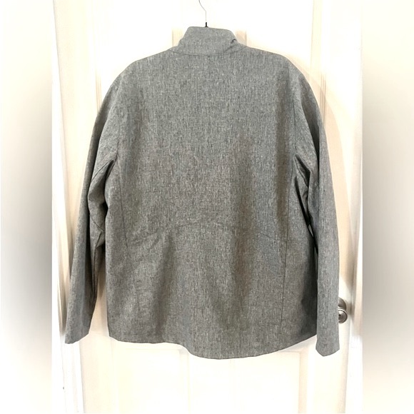 NWT Champion C9 Men's Size XL Puffer Jacket Lightweight Pockets Charcoal Gray - Picture 9 of 12